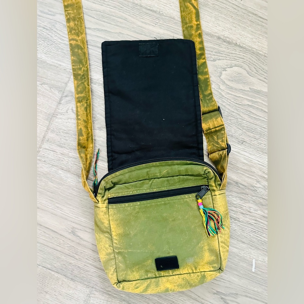 India Boutique Multicolor Patchwork Crossbody Bag - image 3